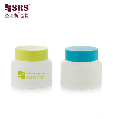comprar Creme facial SRST frasco de plástico reciclado com amostras gratuitas com customização de cores disponíveis online manufacture